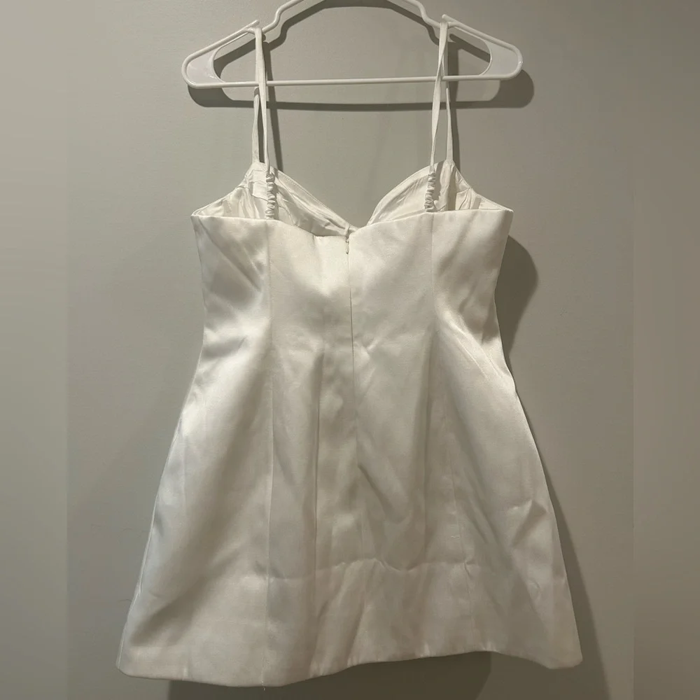 Bardot Marcello Hourglass Mini Dress In Orchid White - Picture 6 of 7